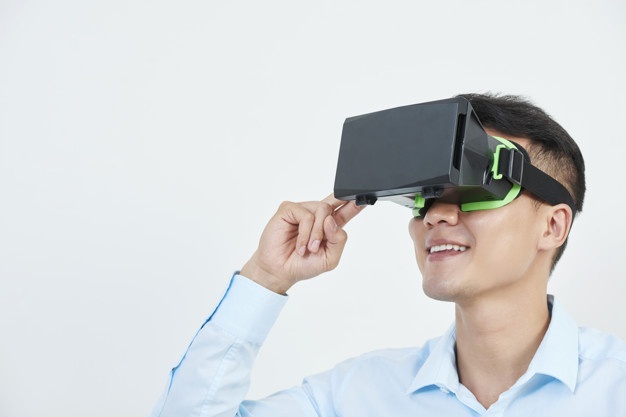 alasan mengapa harus mengenal virtual reality